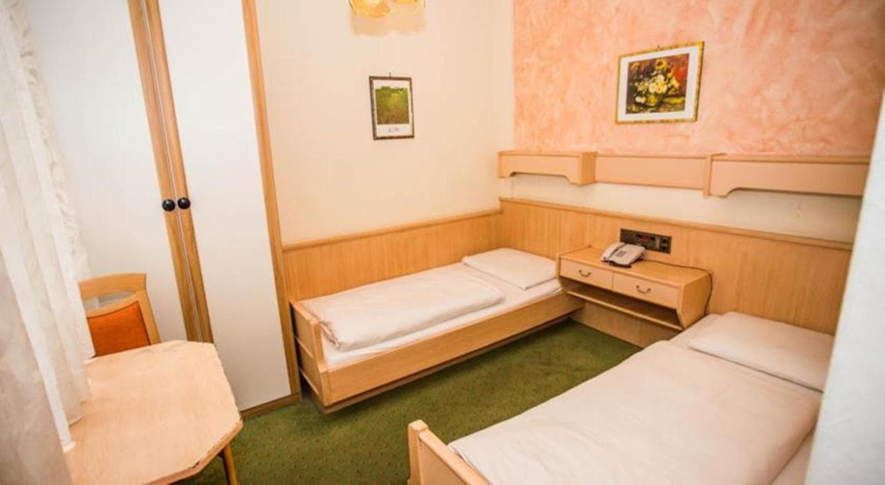 Zweibettzimmer Hotel Hadrigan